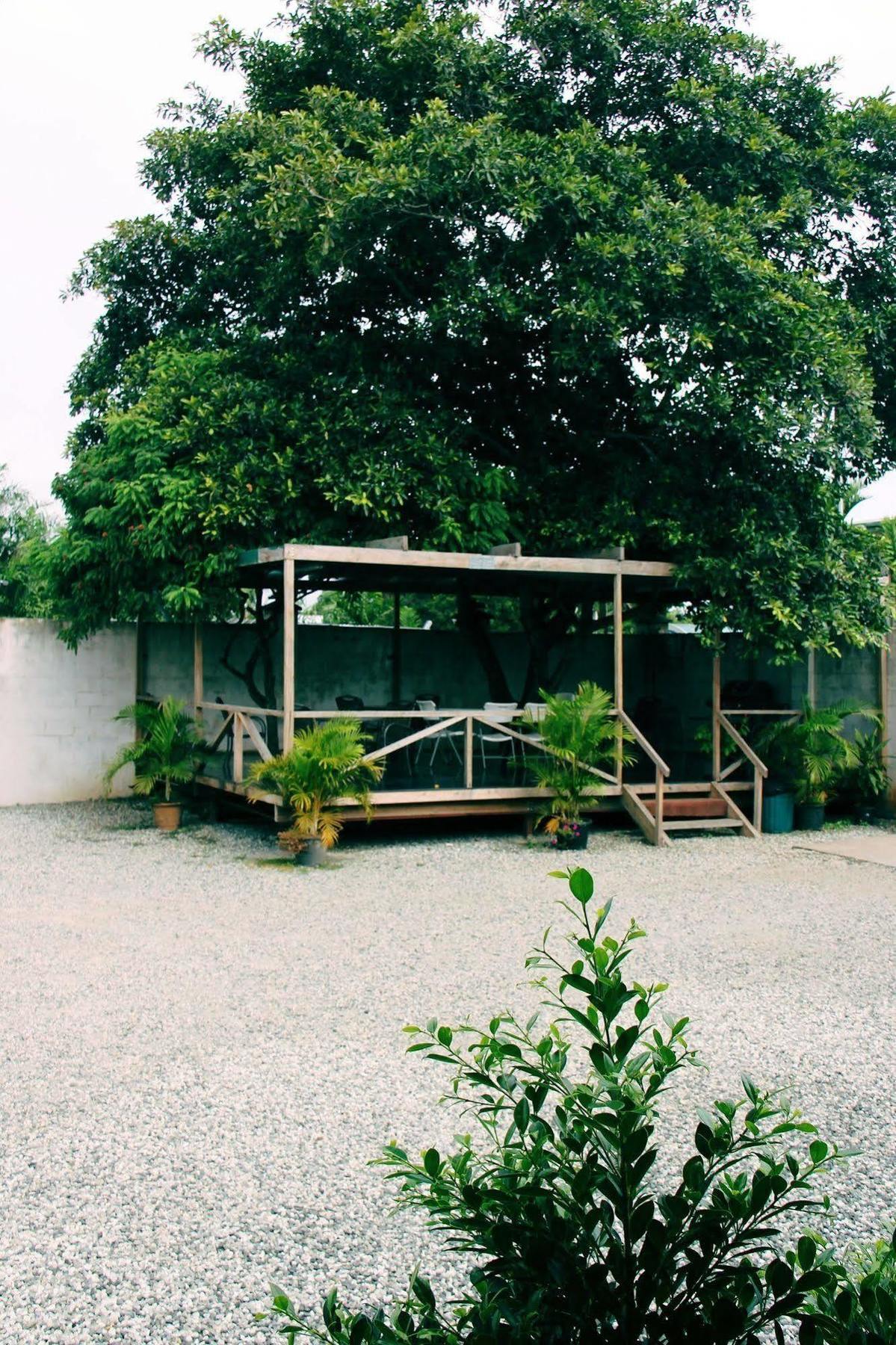 Citi Serviced Apartments & Motel - Lagatoi Place Port Moresby Extérieur photo